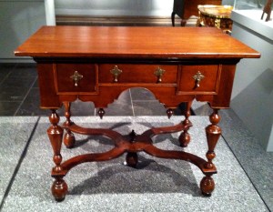 American Dressing Table 1710-1730 